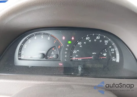 2002 Toyota Camry Le from USA, damaged, VIN JTDBE32K220068393